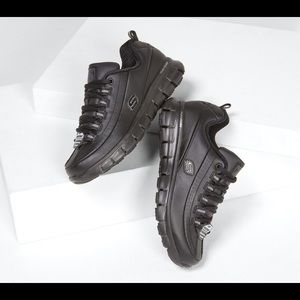 Women’s SKECHERS work and safety shoes. Size 7, NWOT. Slip resistant